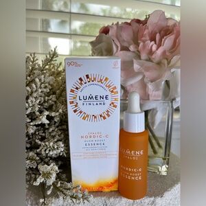 NIB - LUMENE - Nordic-C Glow Boost Essence
